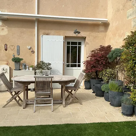 La Maison De Marie B&B 블라이
